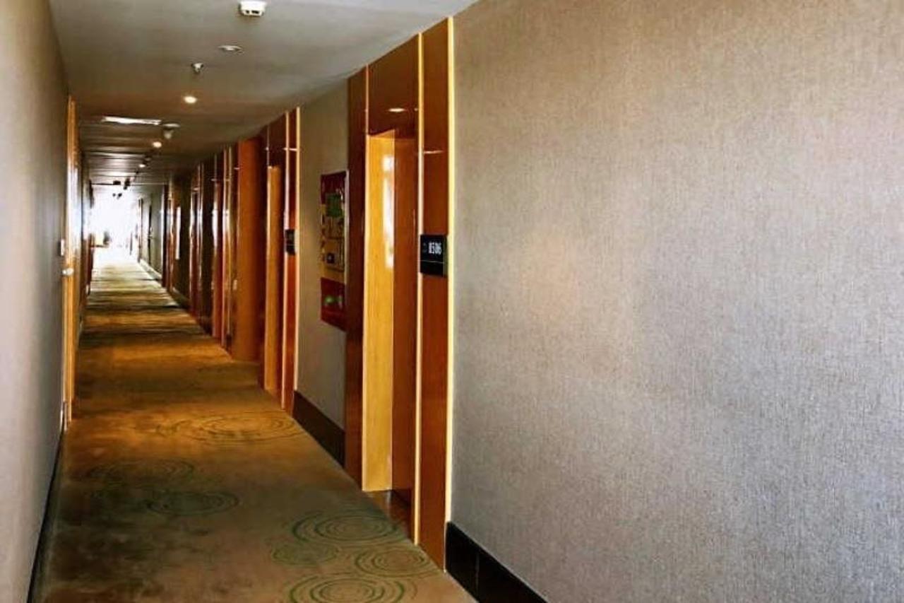 Greentree Inn Jiangsu Wuxi Jiangyin Zhouzhuang Shiji Avenue Business Hotel Εξωτερικό φωτογραφία