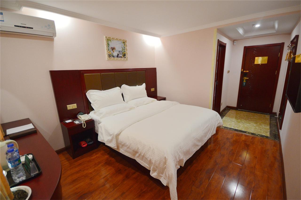 Greentree Inn Jiangsu Wuxi Jiangyin Zhouzhuang Shiji Avenue Business Hotel Εξωτερικό φωτογραφία